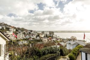 BILD_1172588-jXcPHchyMmoYrUPb62rAyJ8T-Elbe_Blankenese, Blick vom Sullberg5.exp.jpg